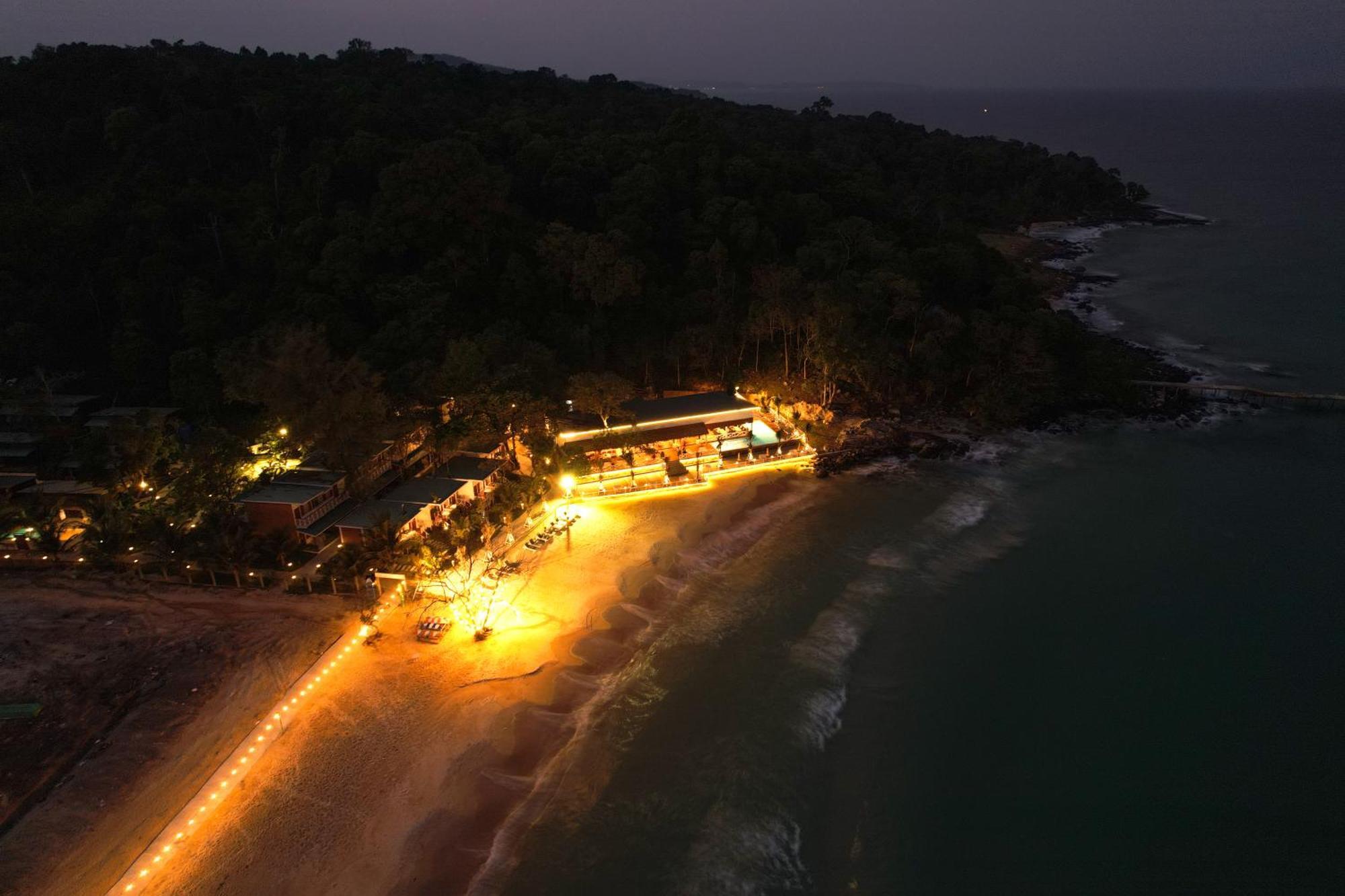 One Beach Resort By Ehm Koh Rong Sanloem Esterno foto