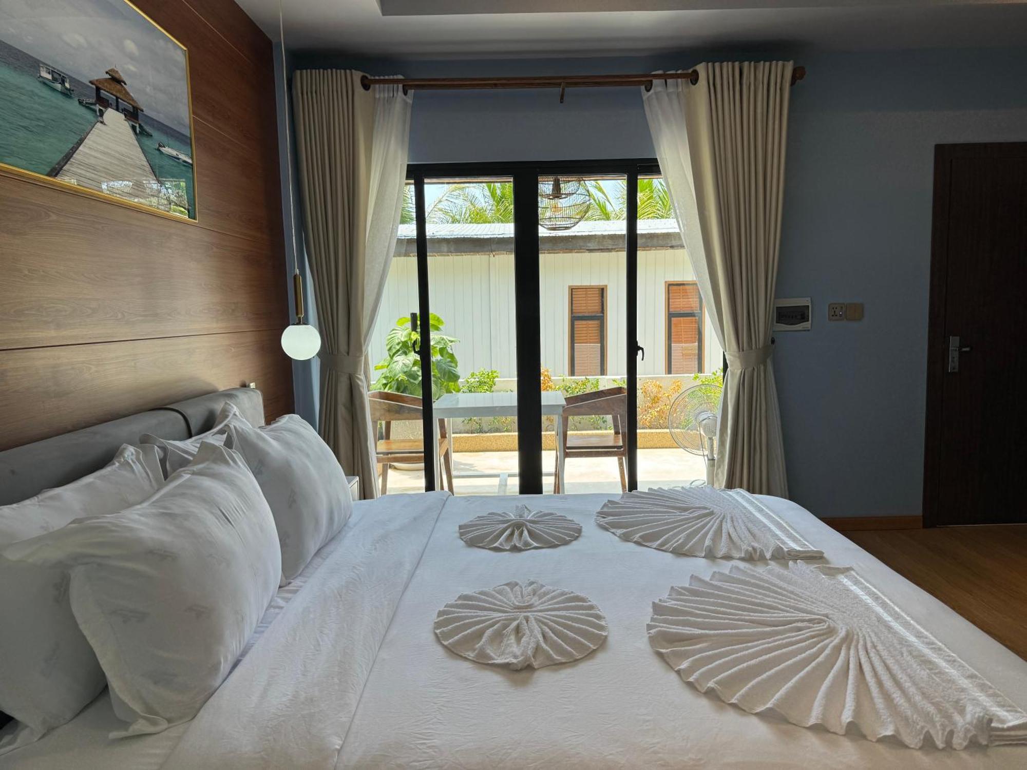 One Beach Resort By Ehm Koh Rong Sanloem Esterno foto