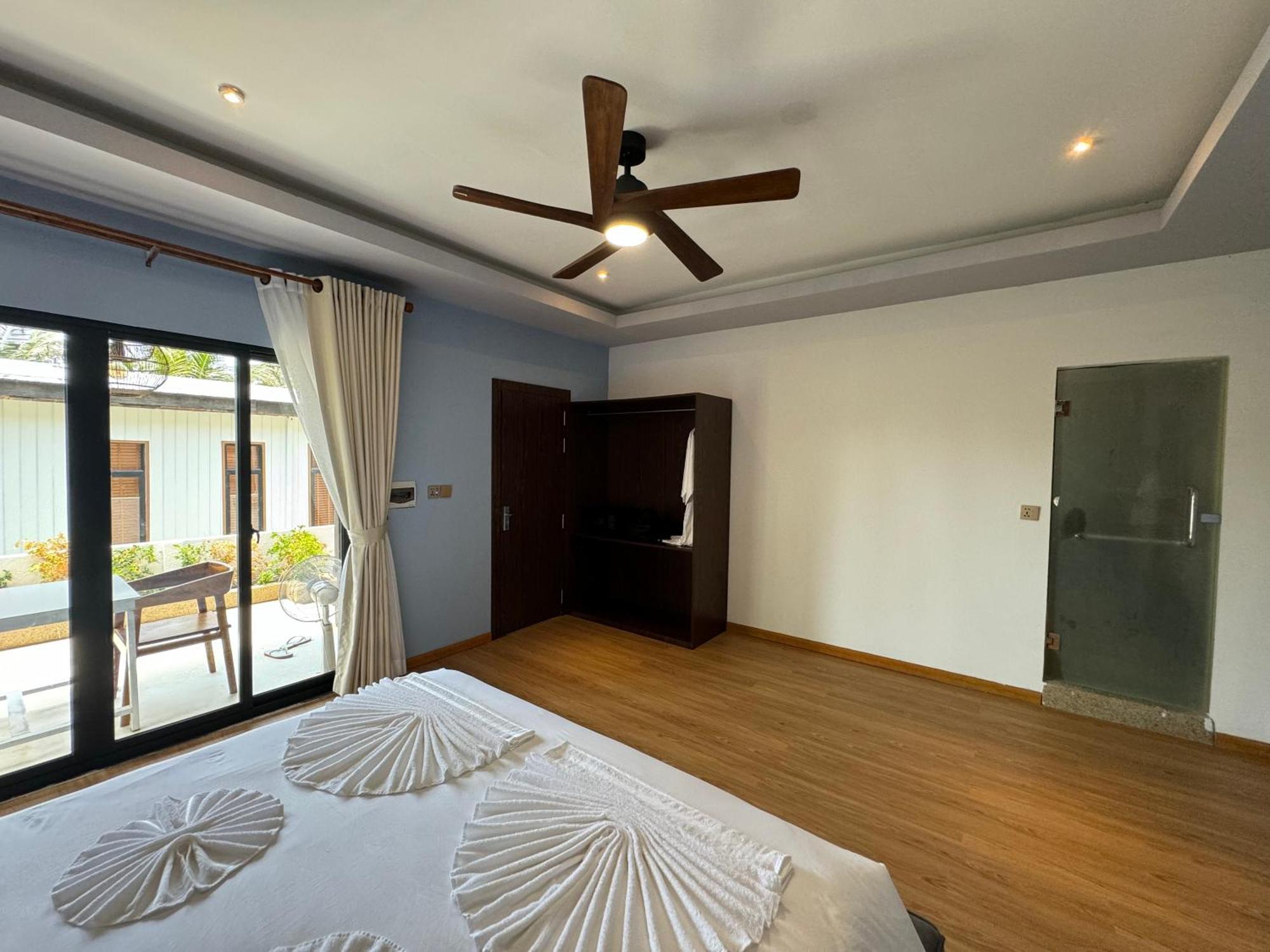 One Beach Resort By Ehm Koh Rong Sanloem Esterno foto